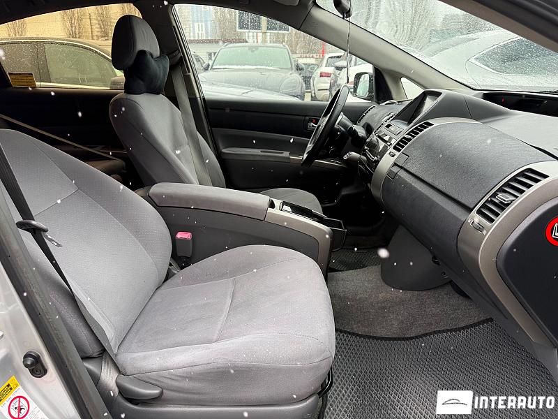 Toyota Prius 13 toyota prius 2009