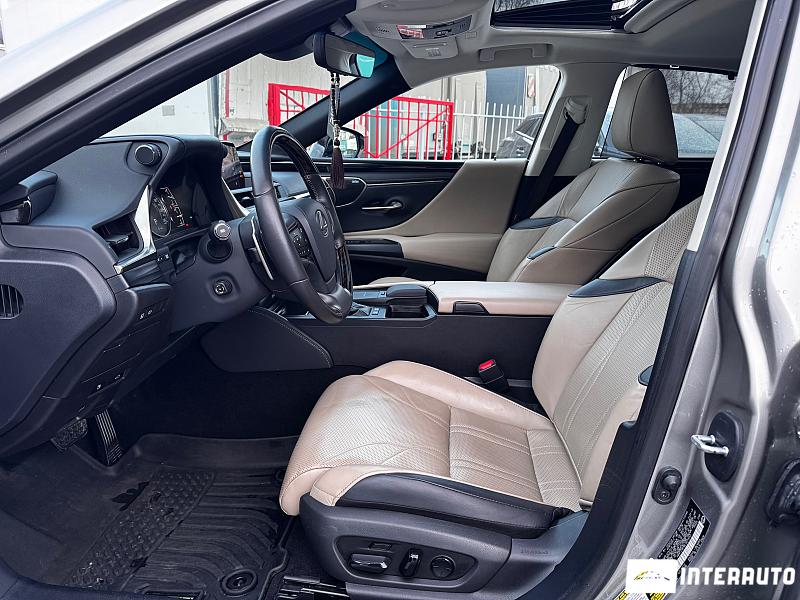 Lexus ES 300h 5 lexus es 300h 2020