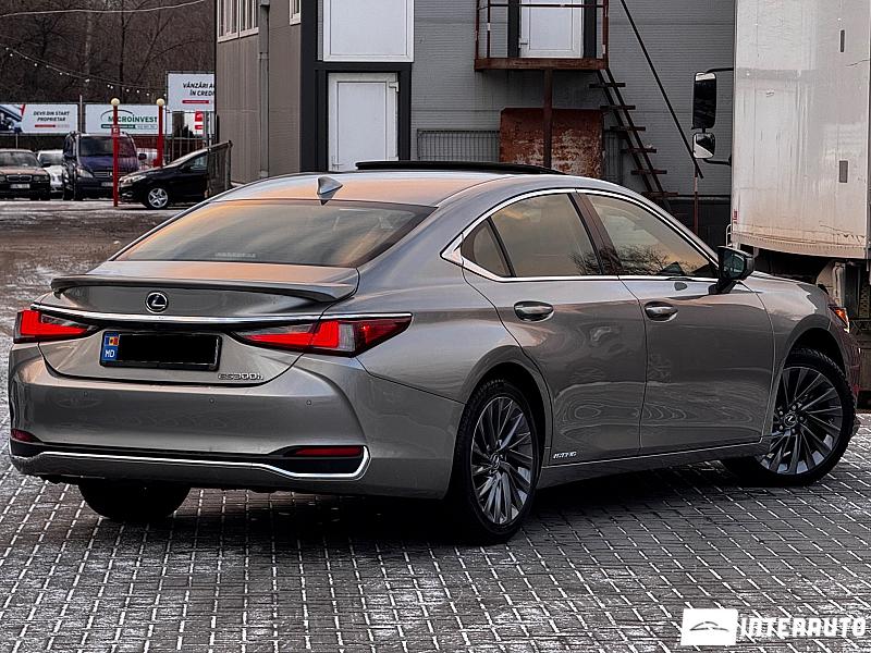 Lexus ES 300h 4 lexus es 300h 2020