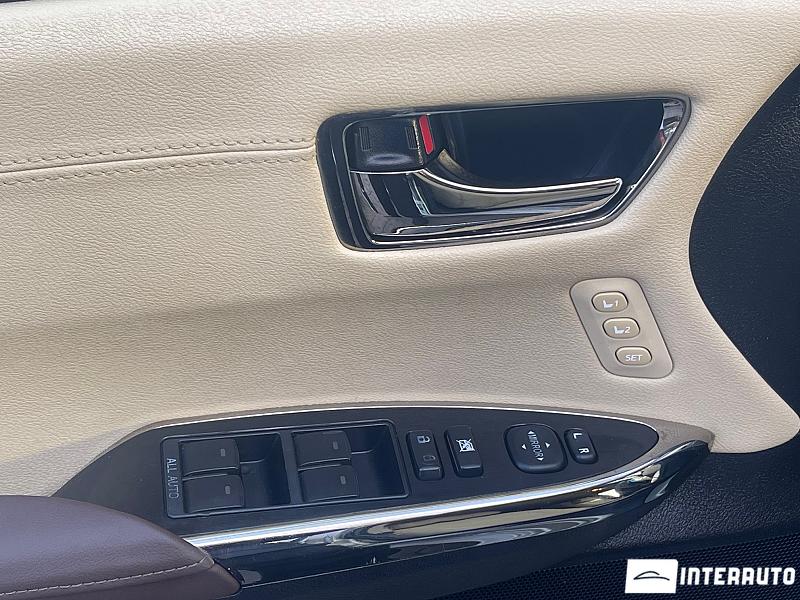 Toyota Avalon 18 toyota avalon 2016