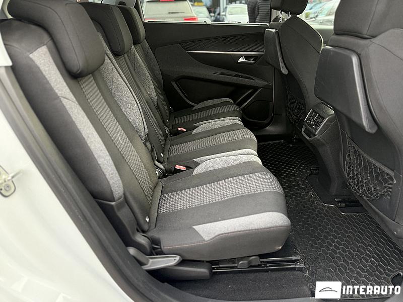 Peugeot 5008 17 peugeot 5008 2019