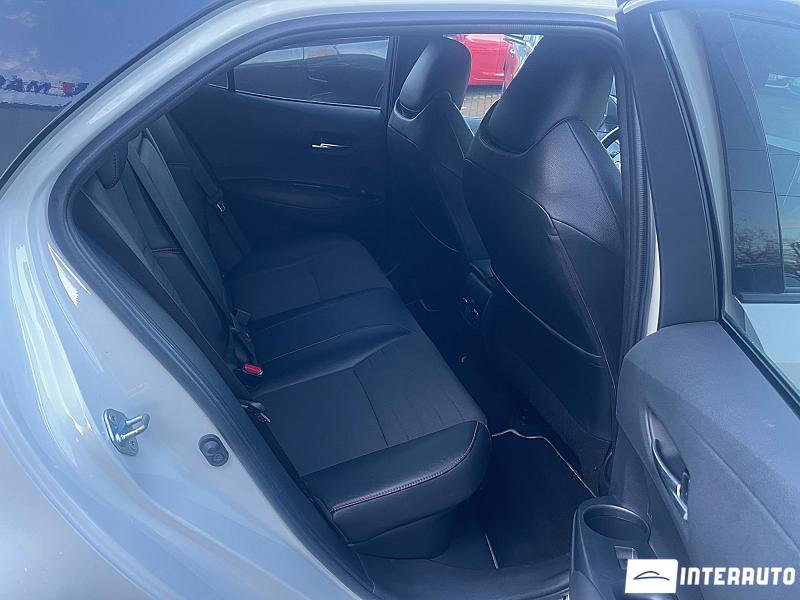 Toyota Corolla 18 toyota corolla 2020