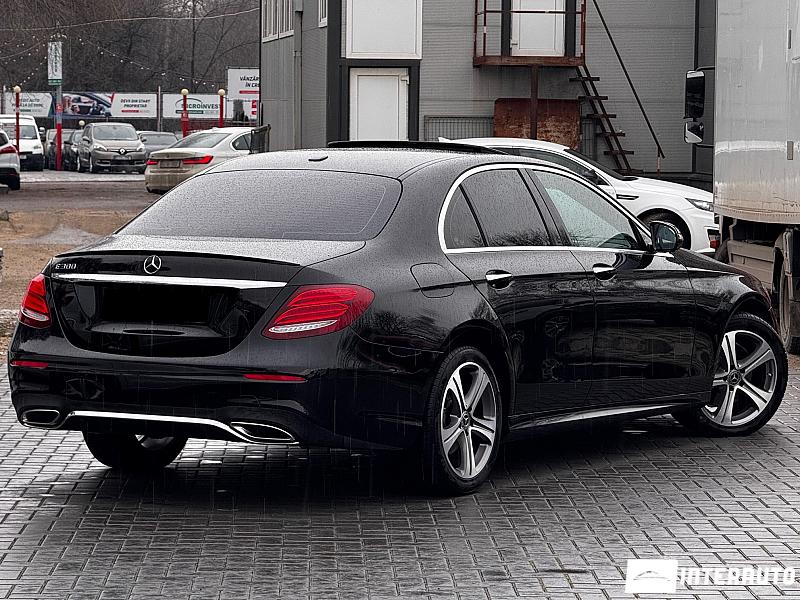Mercedes E 300 2 mercedes e 300 2018
