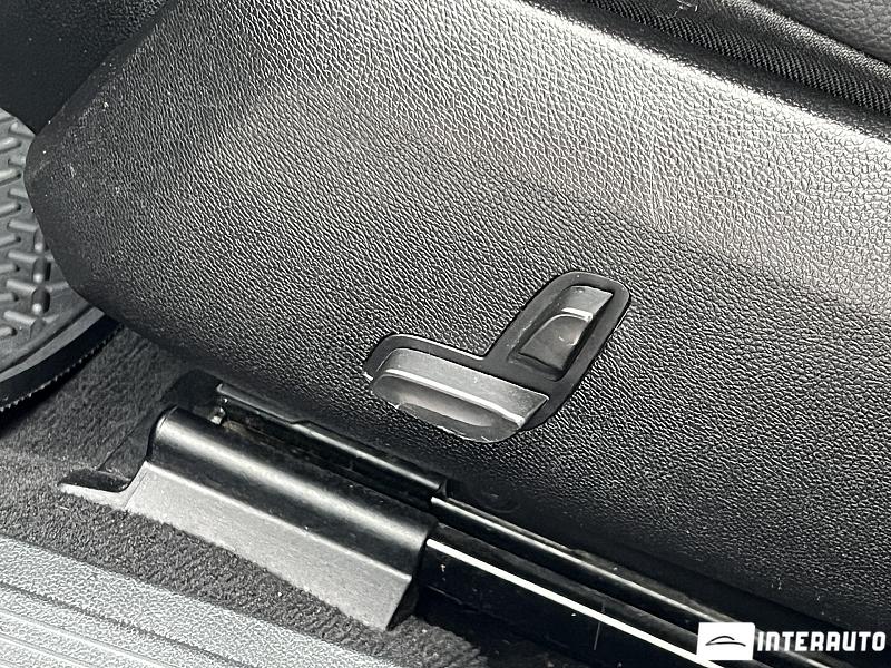 Mercedes E 200 22 mercedes e 200 2012