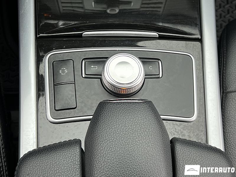 Mercedes E 200 15 mercedes e 200 2012