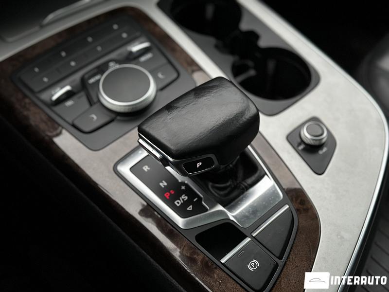 Audi Q7 15 audi q7 2017