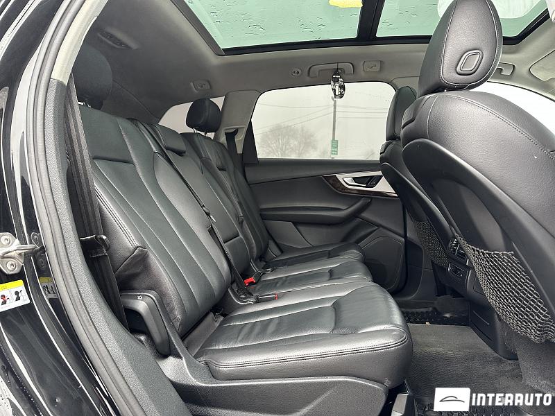 Audi Q7 18 audi q7 2017