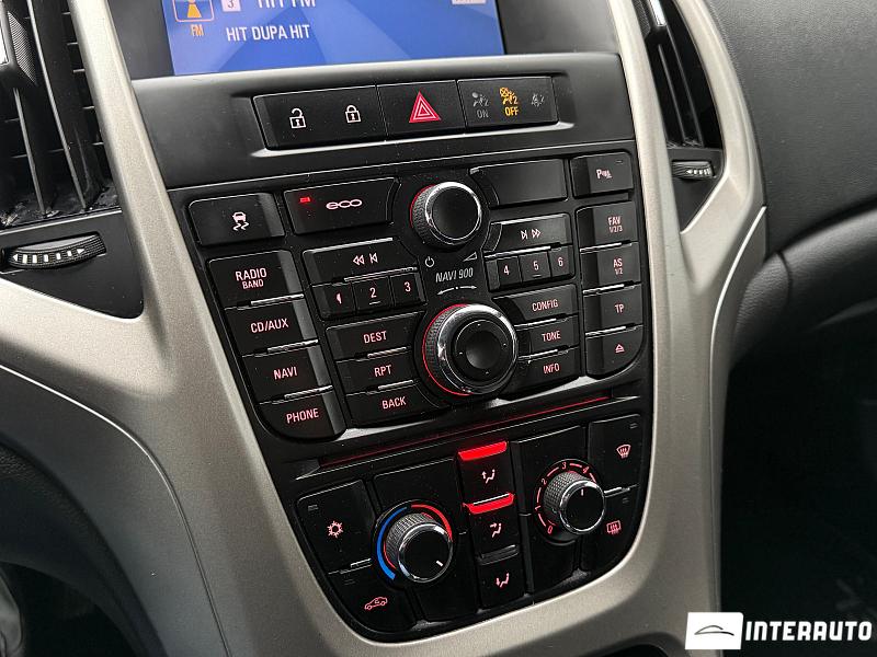 Opel Astra 12 opel astra 2012