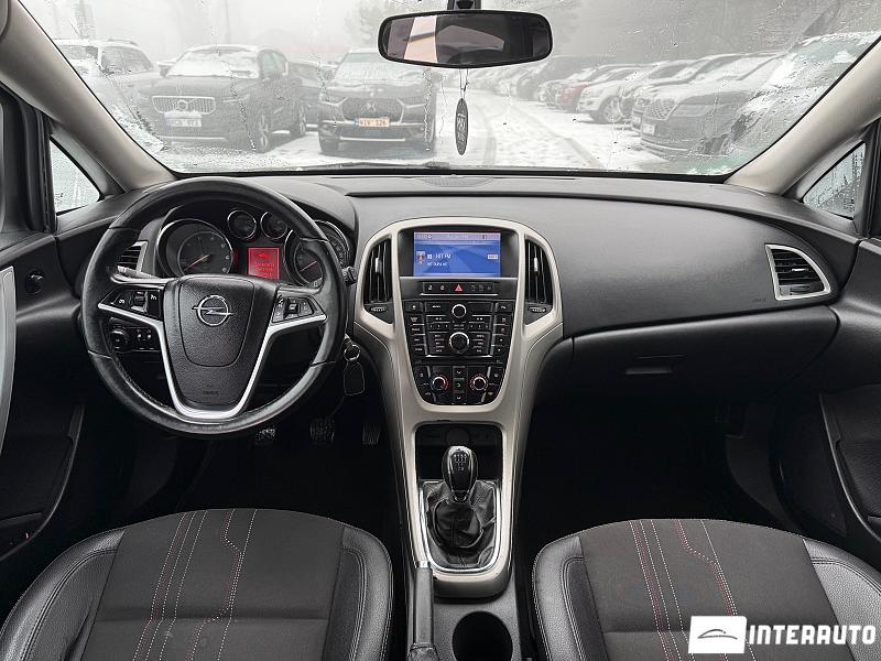 Opel Astra 8 opel astra 2012