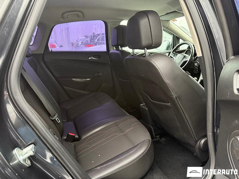 Opel Astra 15 opel astra 2012