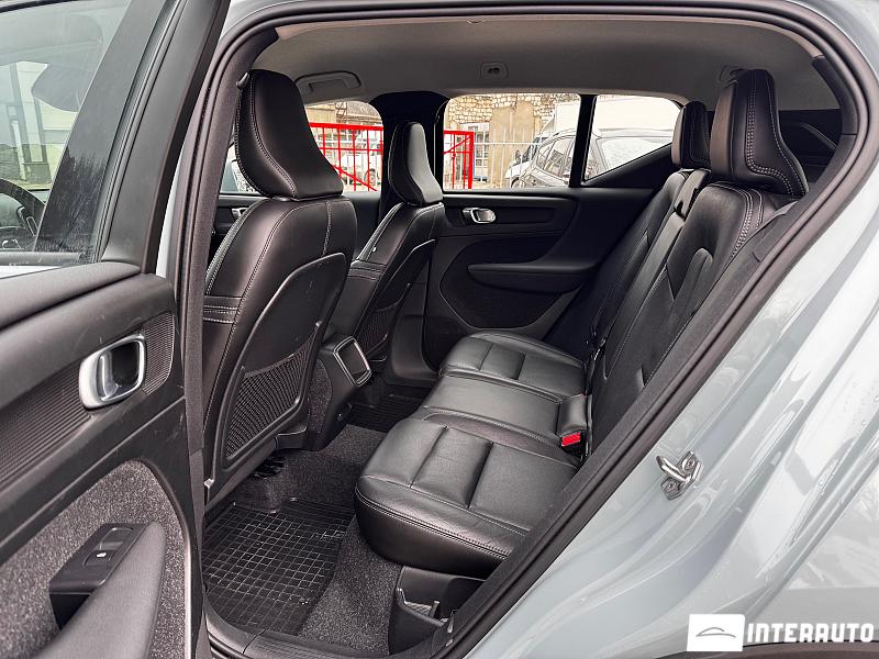 Volvo XC 40 15 volvo xc 40 2019