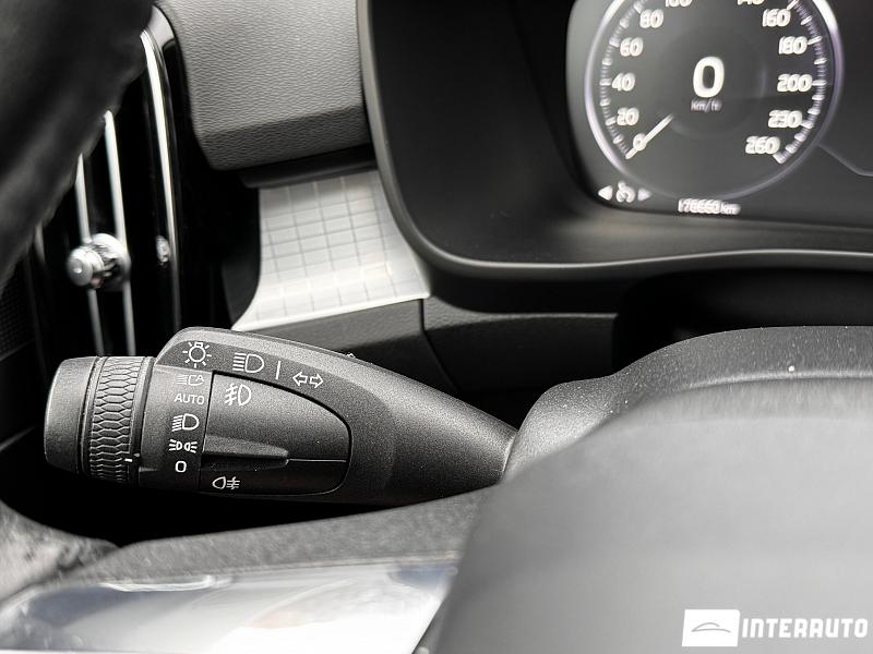 Volvo XC 40 12 volvo xc 40 2019