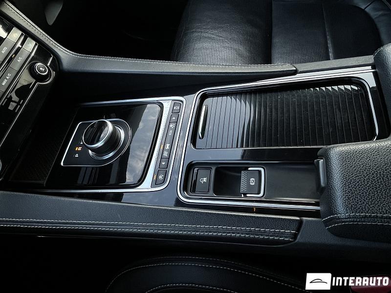 Jaguar F-Pace 15 jaguar f-pace 2017