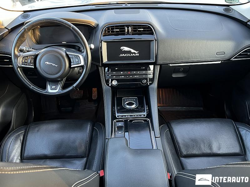 Jaguar F-Pace 8 jaguar f-pace 2017