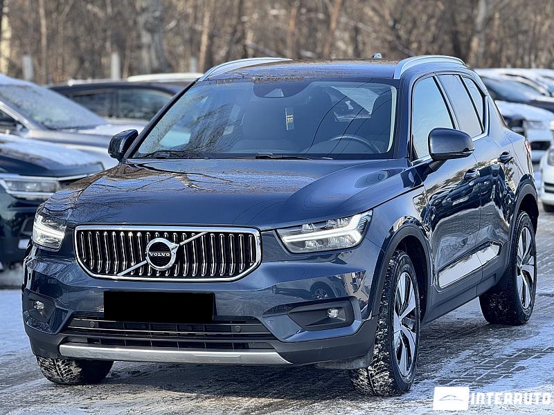 volvo xc 40 2021