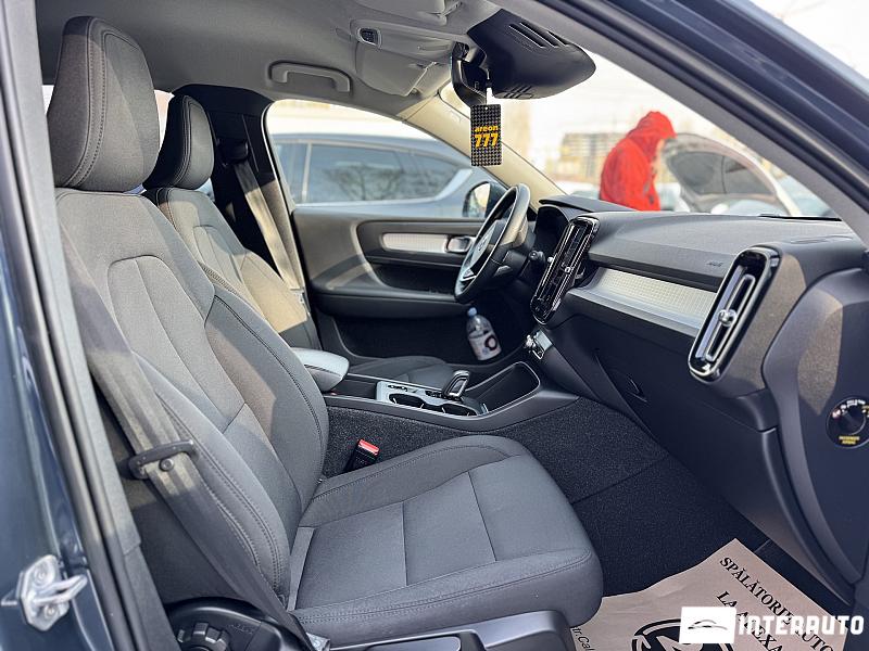 Volvo XC 40 19 volvo xc 40 2021