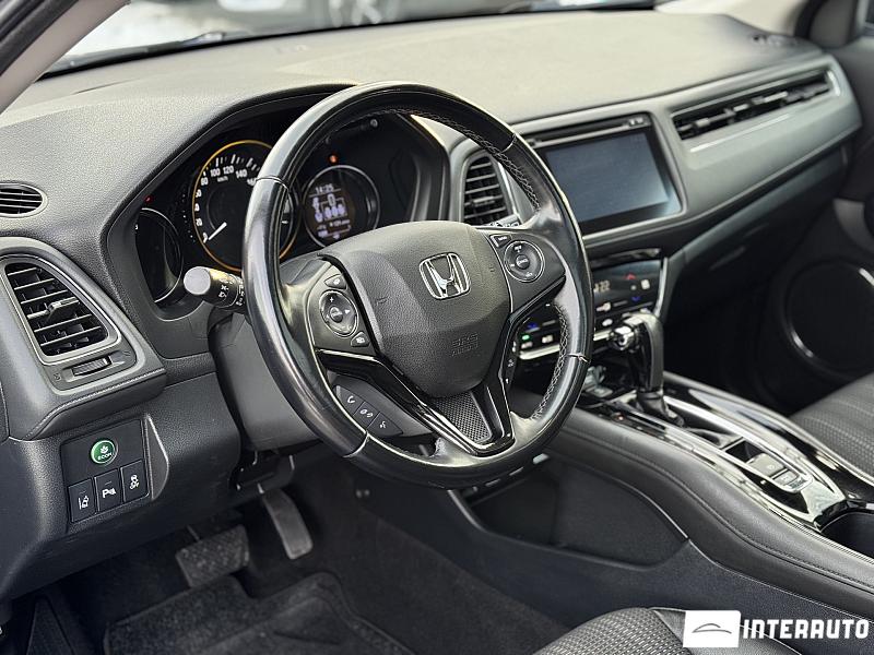 Honda HR-V 9 honda hr-v 2016