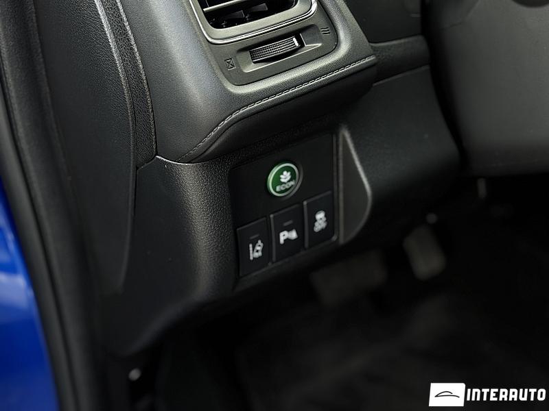 Honda HR-V 10 honda hr-v 2016