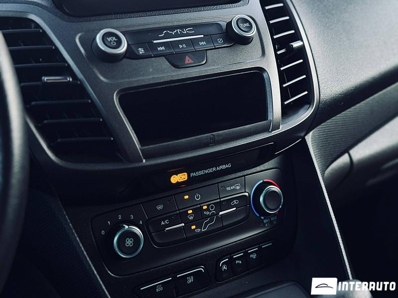 Ford Tourneo Connect 11 ford tourneo connect 2019