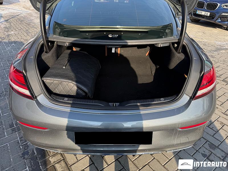 Mercedes C 220 16 mercedes c 220 2019