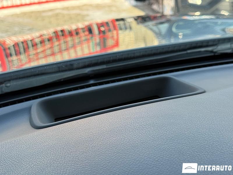 Mercedes C 220 9 mercedes c 220 2019