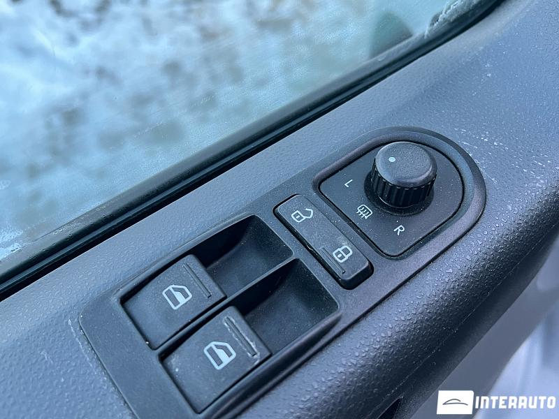 Volkswagen Transporter 6 volkswagen transporter 2010