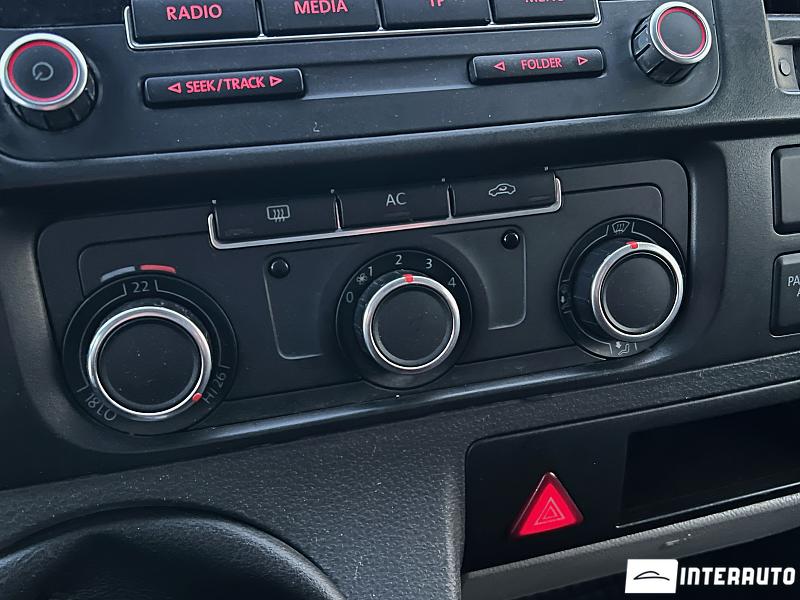 Volkswagen Transporter 12 volkswagen transporter 2010