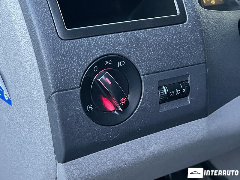 Volkswagen Transporter 7 volkswagen transporter 2010