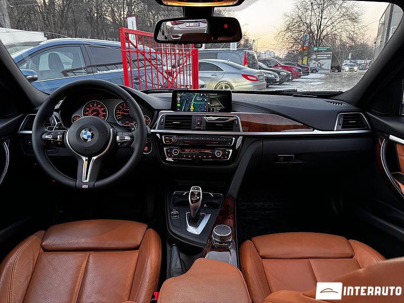 BMW 330 7 bmw 330 2018