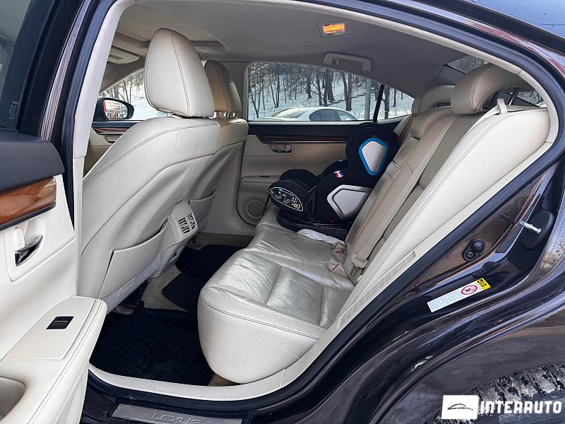 Lexus ES 300h 7 lexus es 300h 2013