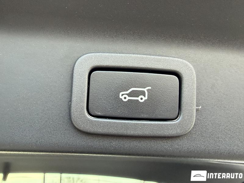 Jaguar F-Pace 23 jaguar f-pace 2018