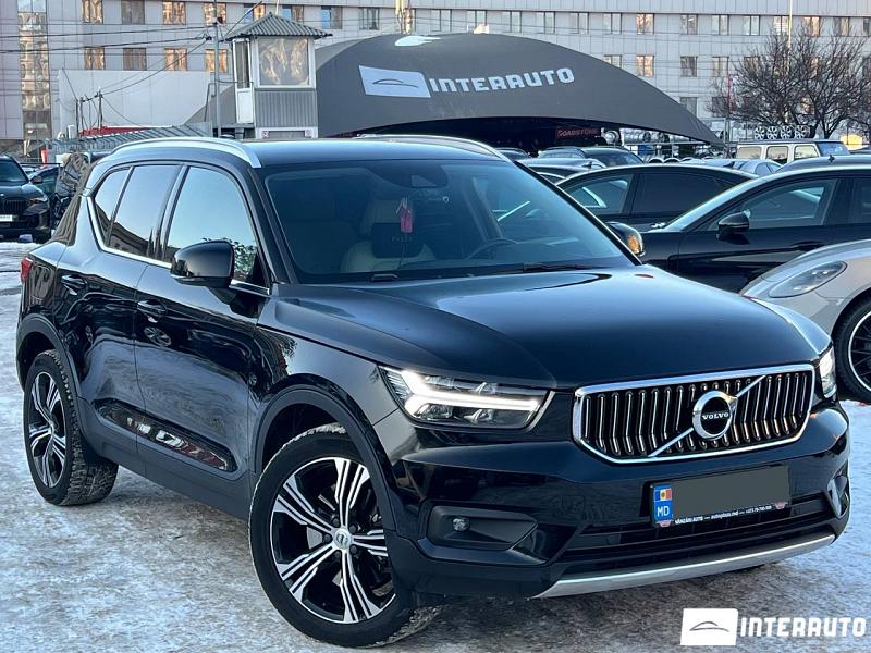 Volvo XC 40 3 volvo xc 40 2021