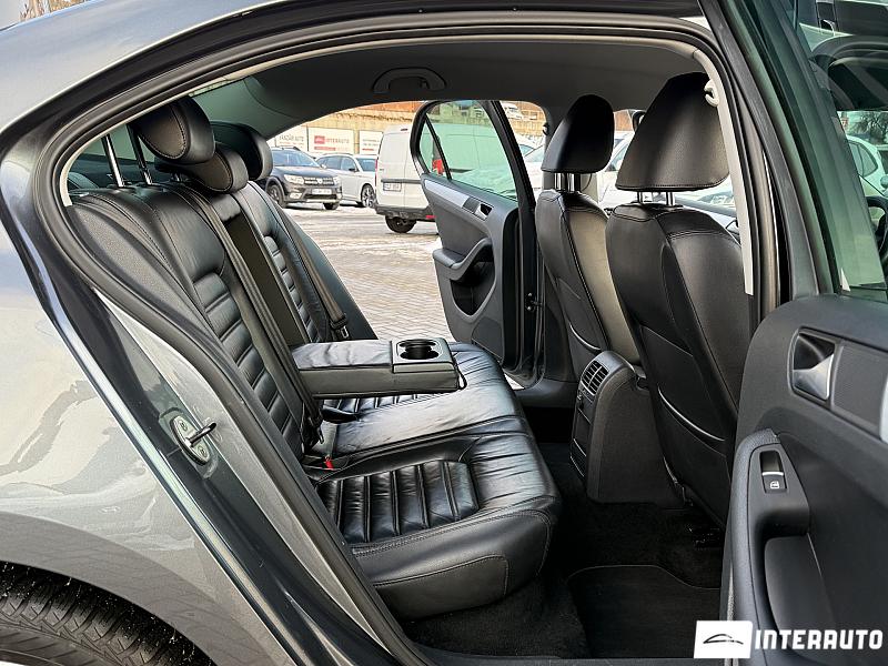 Volkswagen Jetta 13 volkswagen jetta 2013