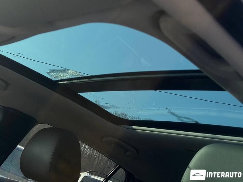 Infiniti Q30 15 infiniti q30 2016