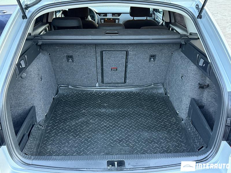 Skoda Octavia Scout 19 skoda octavia scout 2016