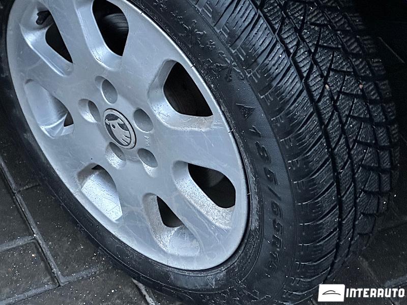 Skoda Fabia 15 skoda fabia 2009