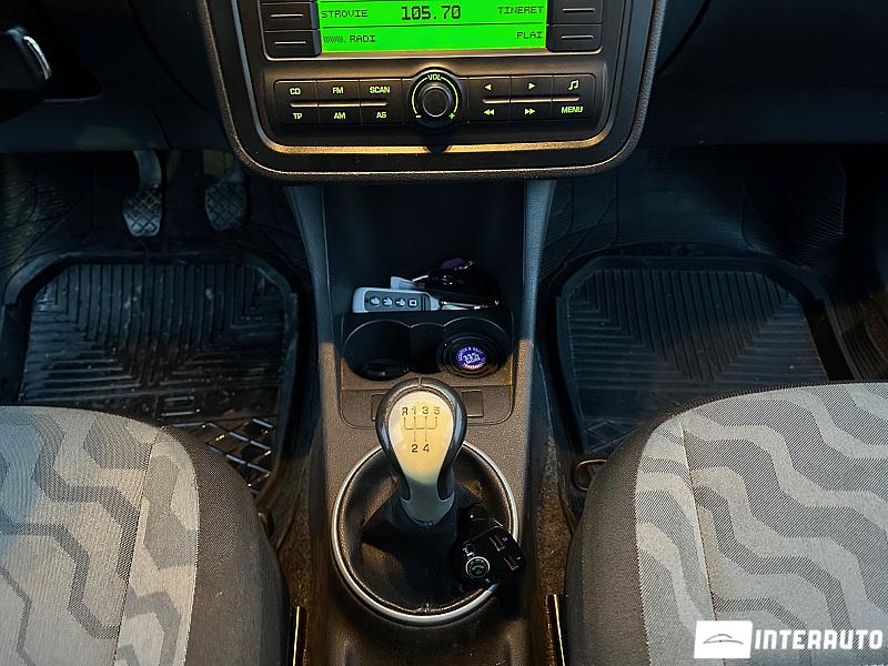 Skoda Fabia 13 skoda fabia 2009