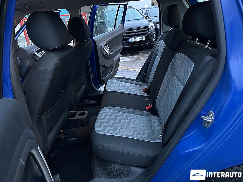 Skoda Fabia 7 skoda fabia 2009