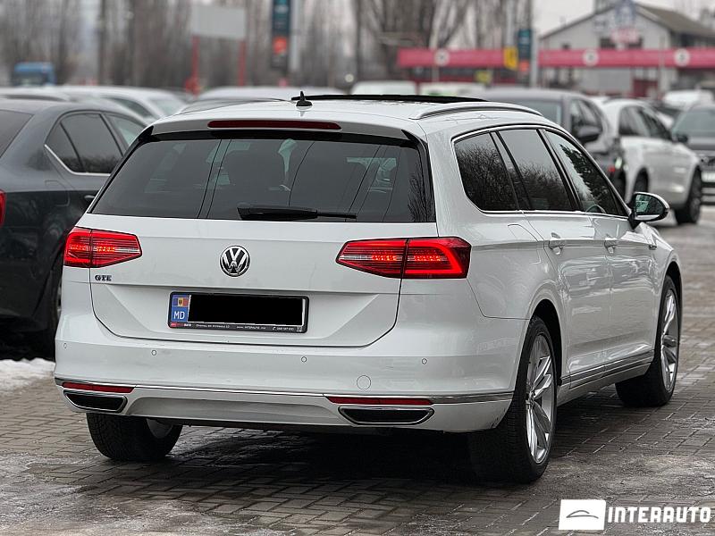 Volkswagen Passat GTE 4 volkswagen passat gte 2015