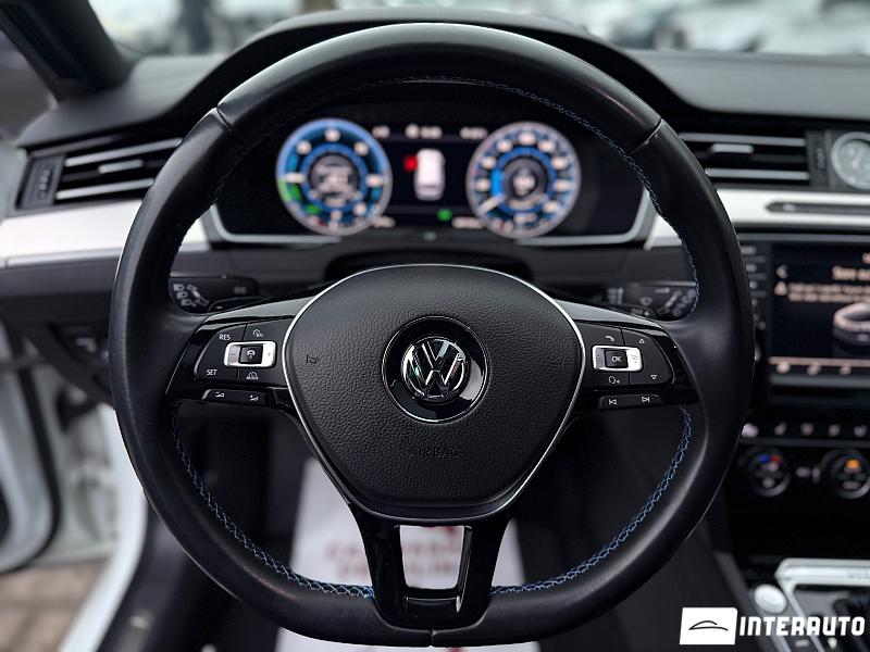 Volkswagen Passat GTE 14 volkswagen passat gte 2015