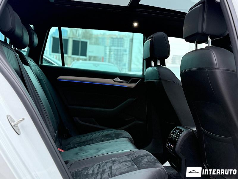 Volkswagen Passat GTE 24 volkswagen passat gte 2015