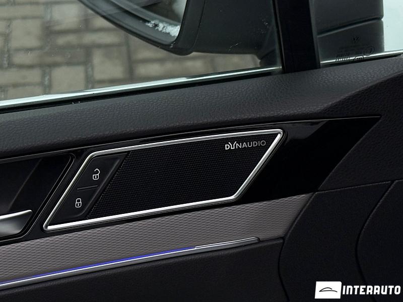 Volkswagen Passat GTE 8 volkswagen passat gte 2015