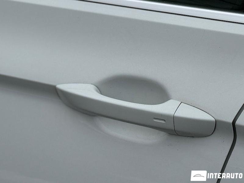 Volkswagen Passat GTE 6 volkswagen passat gte 2015