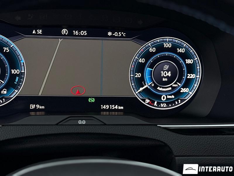 Volkswagen Passat GTE 15 volkswagen passat gte 2015