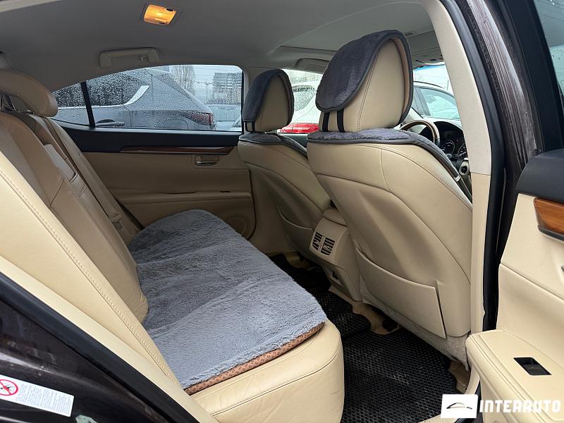 Lexus ES 300h 18 lexus es 300h 2012