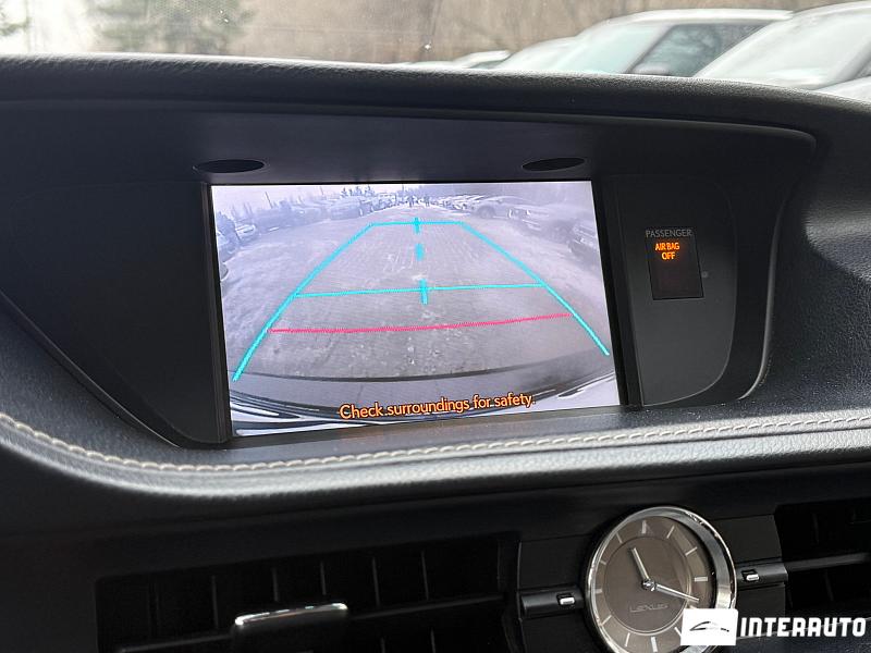 Lexus ES 300h 14 lexus es 300h 2012