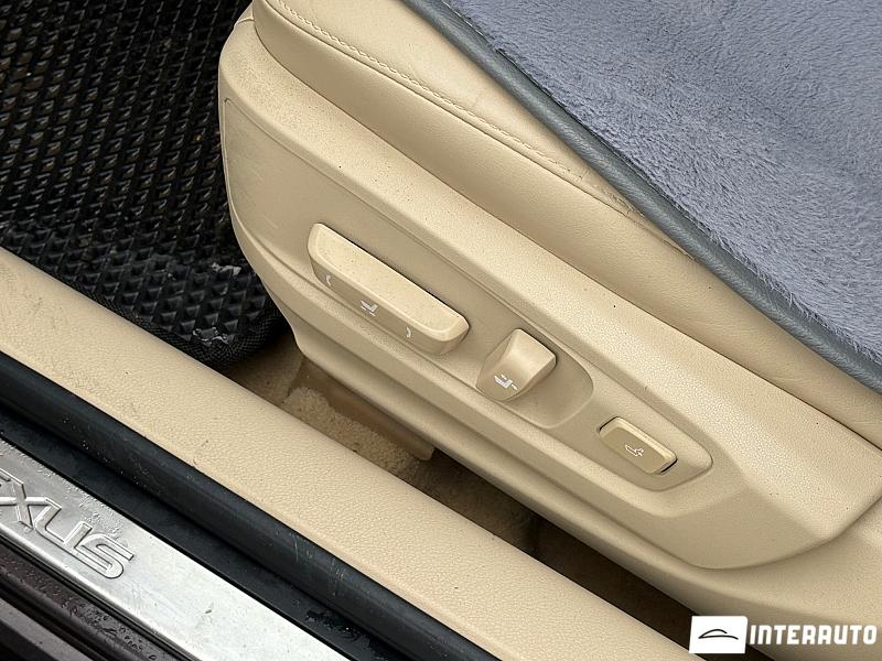 Lexus ES 300h 10 lexus es 300h 2012