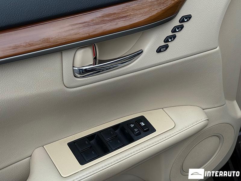 Lexus ES 300h 8 lexus es 300h 2012