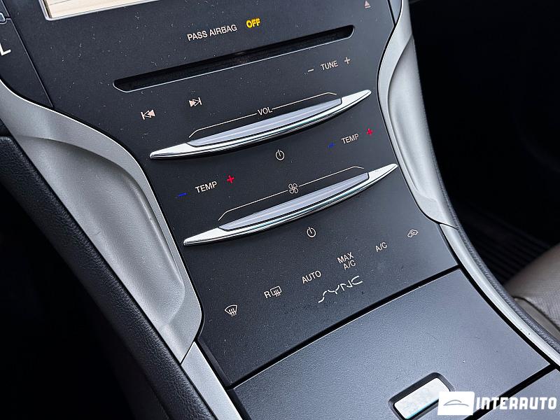 Lincoln MKZ 15 lincoln mkz 2013