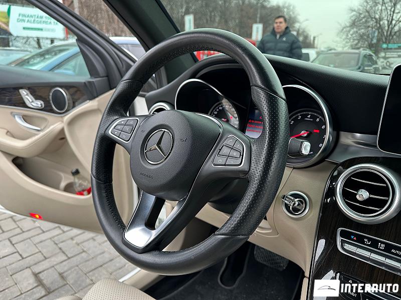 Mercedes GLC 350e 8 mercedes glc 350e 2018